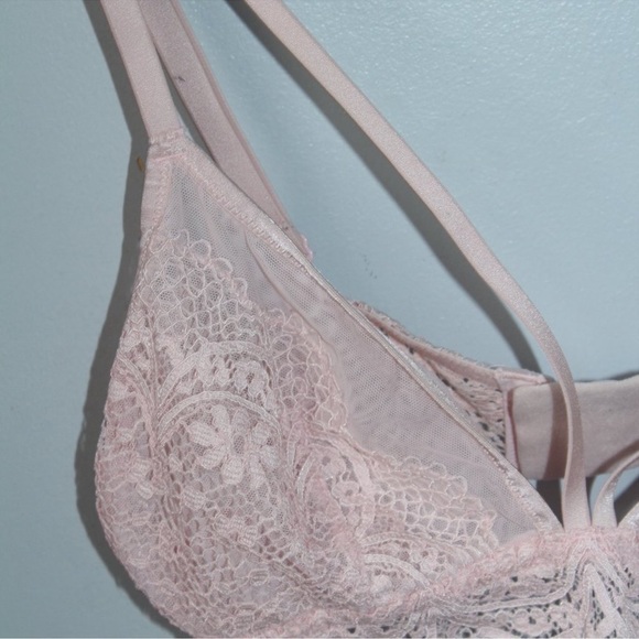 Victoria's Secret Size Large Unlined Bralette Pink - Picture 2 of 4